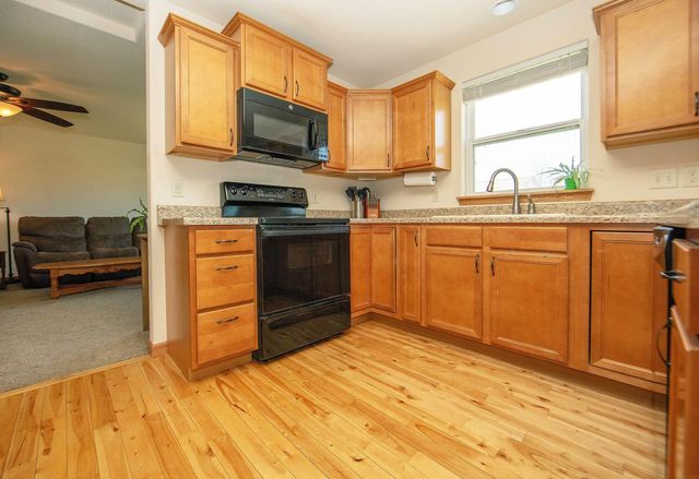 4907 Luke Street, Cedar Falls, IA 50613