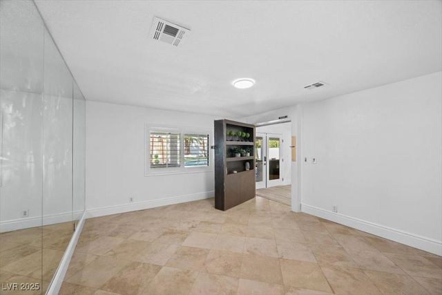 1695 Montessouri Street, Las Vegas, NV 89117