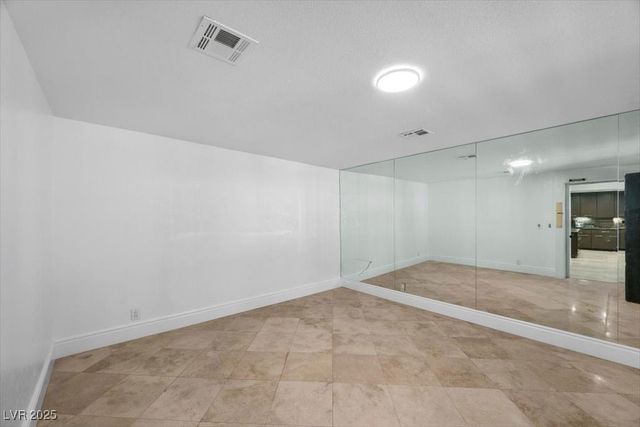 1695 Montessouri Street, Las Vegas, NV 89117