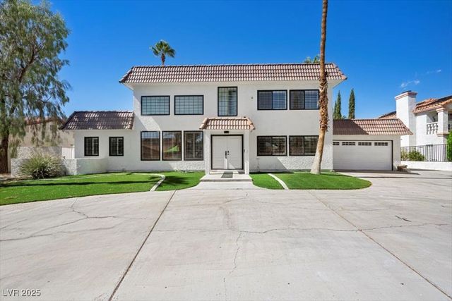 1695 Montessouri Street, Las Vegas, NV 89117