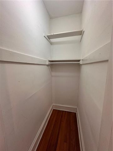 4528 Fairmount Avenue, Kansas City, MO 64111