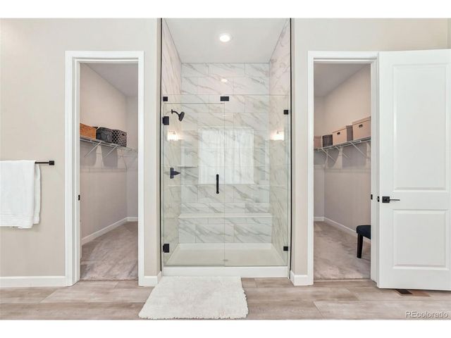 24663 E 36th Ave, Aurora, CO 80019