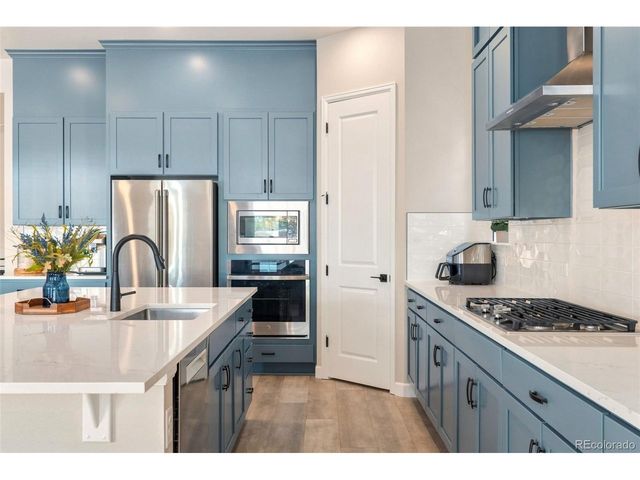 24663 E 36th Ave, Aurora, CO 80019