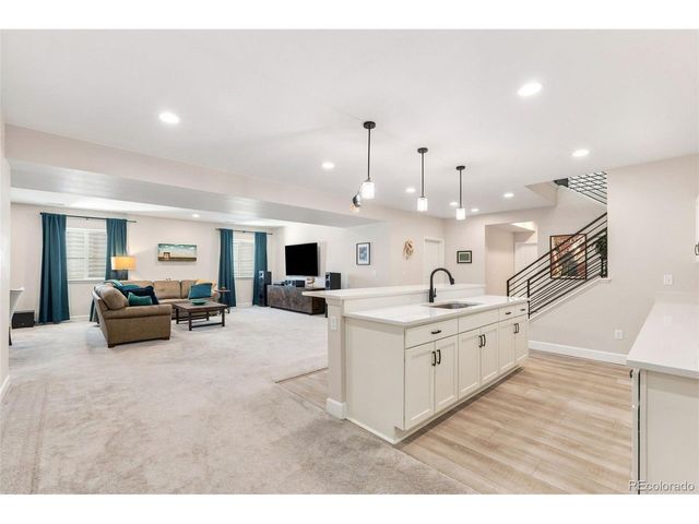 24663 E 36th Ave, Aurora, CO 80019