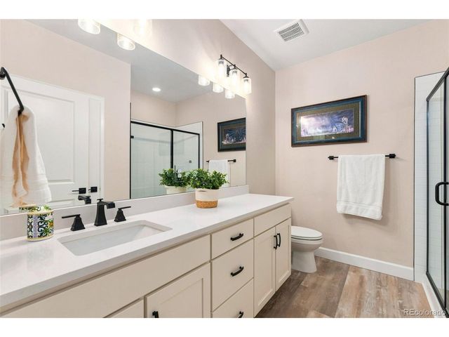 24663 E 36th Ave, Aurora, CO 80019