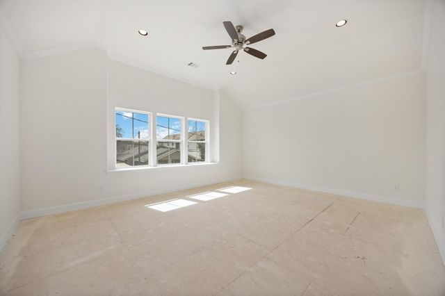 1125 E 24th Street, Houston, TX 77009