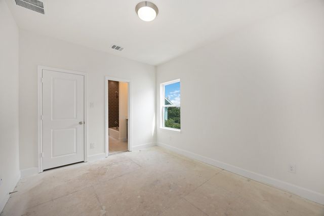 1125 E 24th Street, Houston, TX 77009