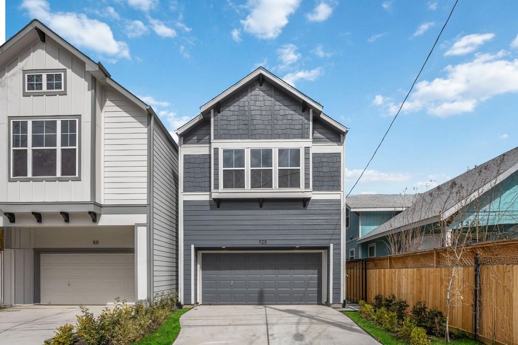 1125 E 24th Street, Houston, TX 77009