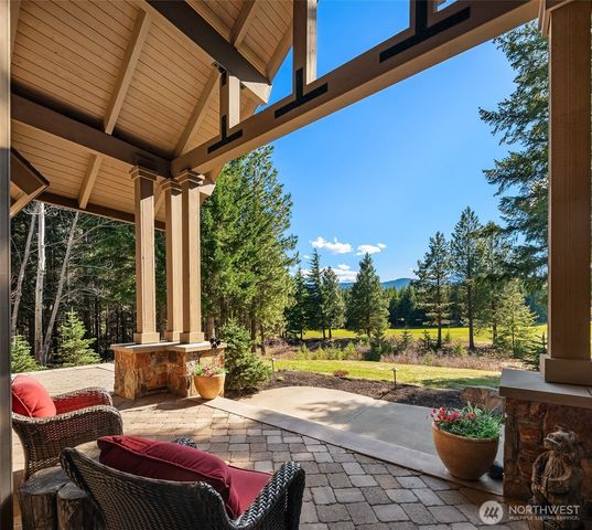 91 Rushing Water Lane, Cle Elum, WA 98922