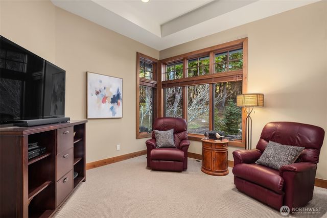 91 Rushing Water Lane, Cle Elum, WA 98922