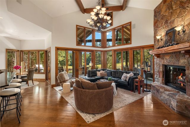 91 Rushing Water Lane, Cle Elum, WA 98922
