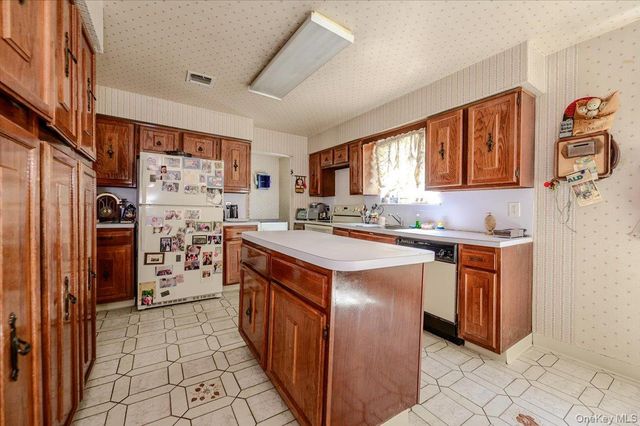 719 Hungry Harbor Road, Valley Stream, NY 11581