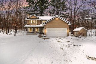 8401 N 39th Street, Augusta, MI 49012