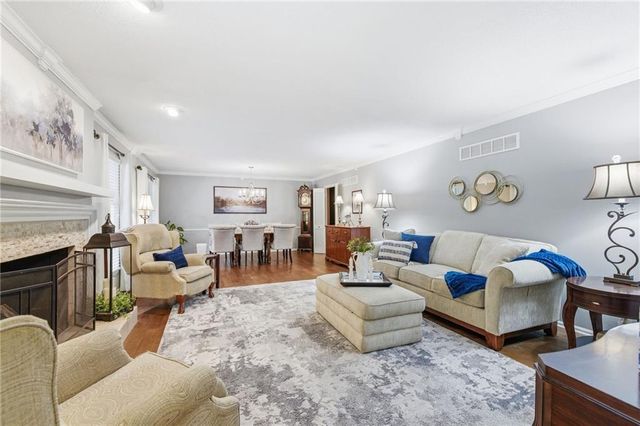 301 S Stevenson Street, Olathe, KS 66061