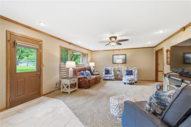 301 S Stevenson Street, Olathe, KS 66061