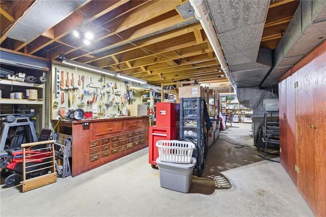 301 S Stevenson Street, Olathe, KS 66061