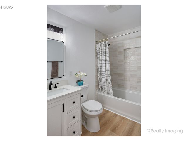 7790 Sw GEARHART Dr, Beaverton, OR 97007