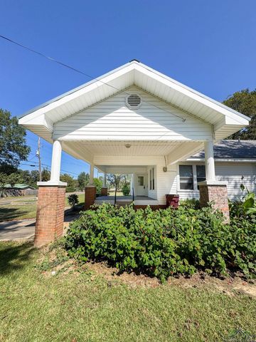 206 Park, Atlanta, TX 75551