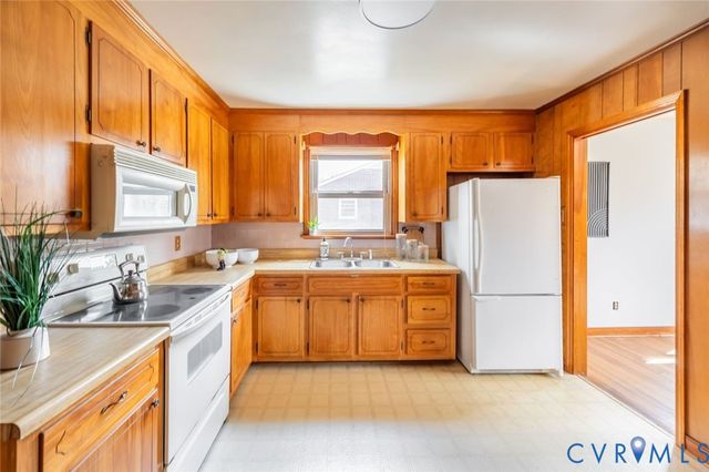 6009 Gainford Rd, Chesterfield, VA 23234