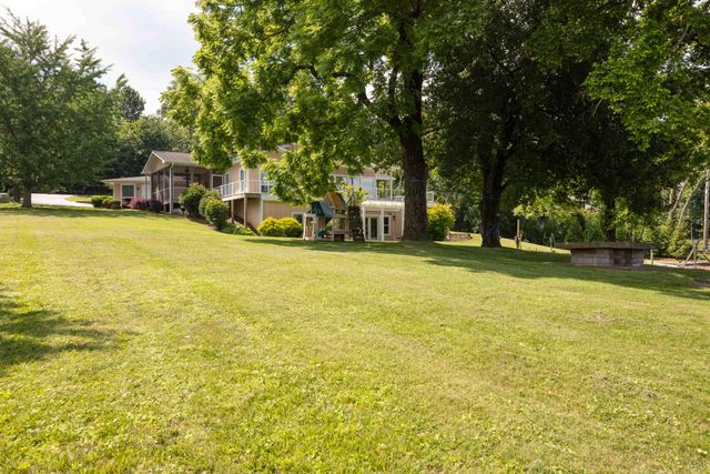 6460 Solitude Drive, Chattanooga, TN 37416