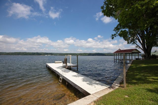 6460 Solitude Drive, Chattanooga, TN 37416