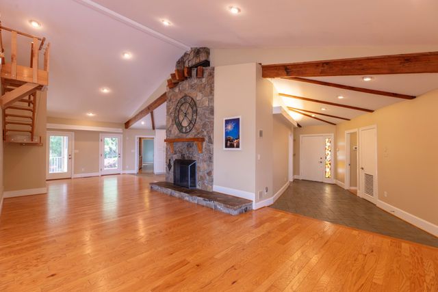 6460 Solitude Drive, Chattanooga, TN 37416