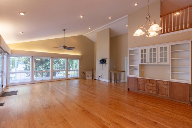 6460 Solitude Drive, Chattanooga, TN 37416