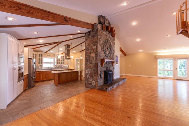 6460 Solitude Drive, Chattanooga, TN 37416