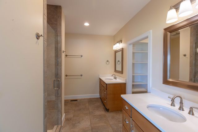 6460 Solitude Drive, Chattanooga, TN 37416