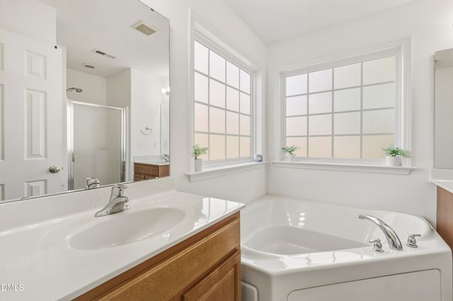 423 Kinsman Court, Fuquay Varina, NC 27526