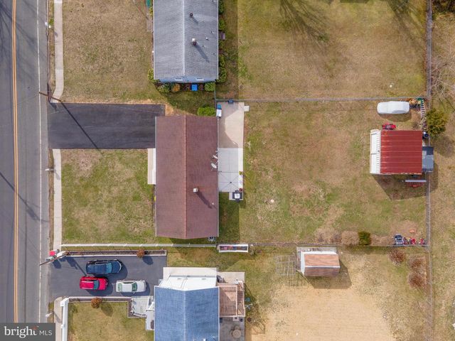 1704 N VALLEY AVE, Vineland, NJ 08360