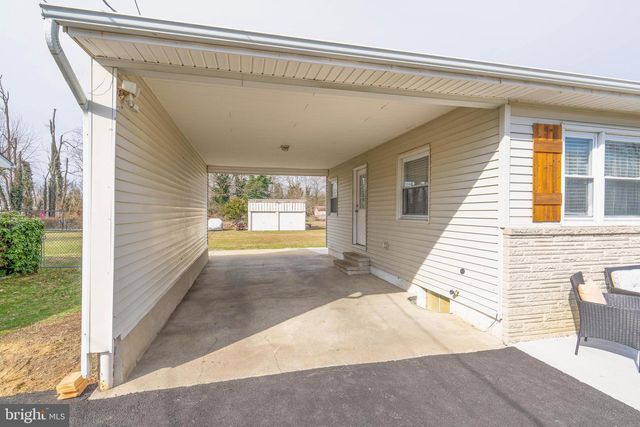 1704 N VALLEY AVE, Vineland, NJ 08360