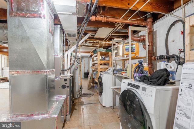 1704 N VALLEY AVE, Vineland, NJ 08360