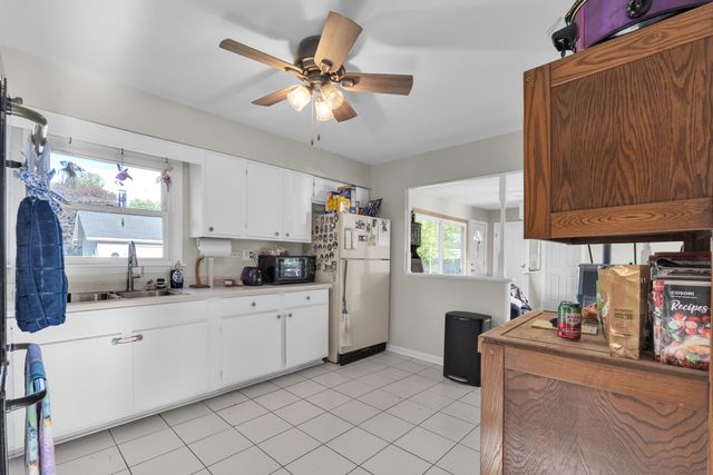 1275 Bloomingdale Road, Glendale Heights, IL 60139