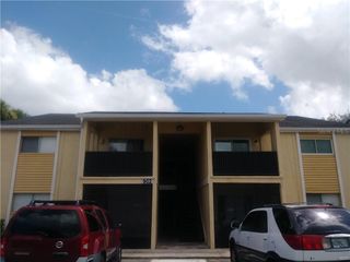902 LAKE DESTINY ROAD B, Altamonte Springs, FL 32714
