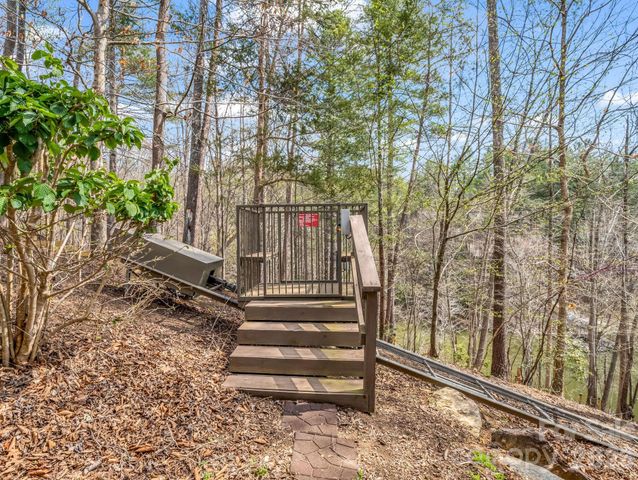 27 Anchor Drive, Nebo, NC 28761