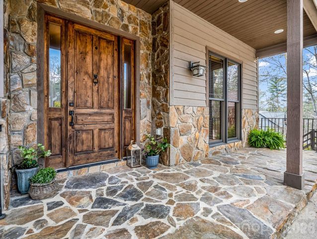 27 Anchor Drive, Nebo, NC 28761