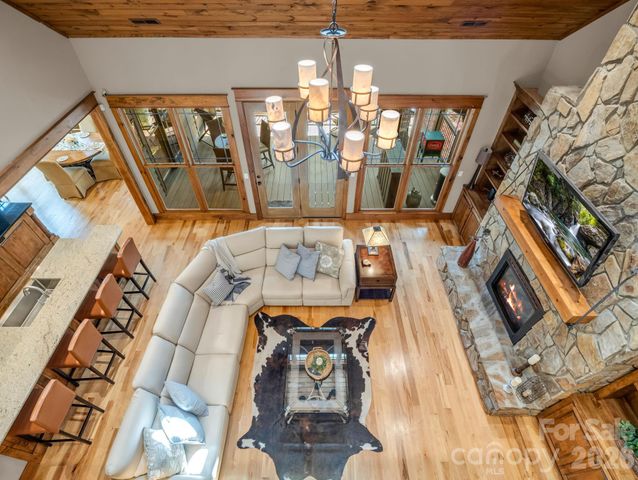 27 Anchor Drive, Nebo, NC 28761