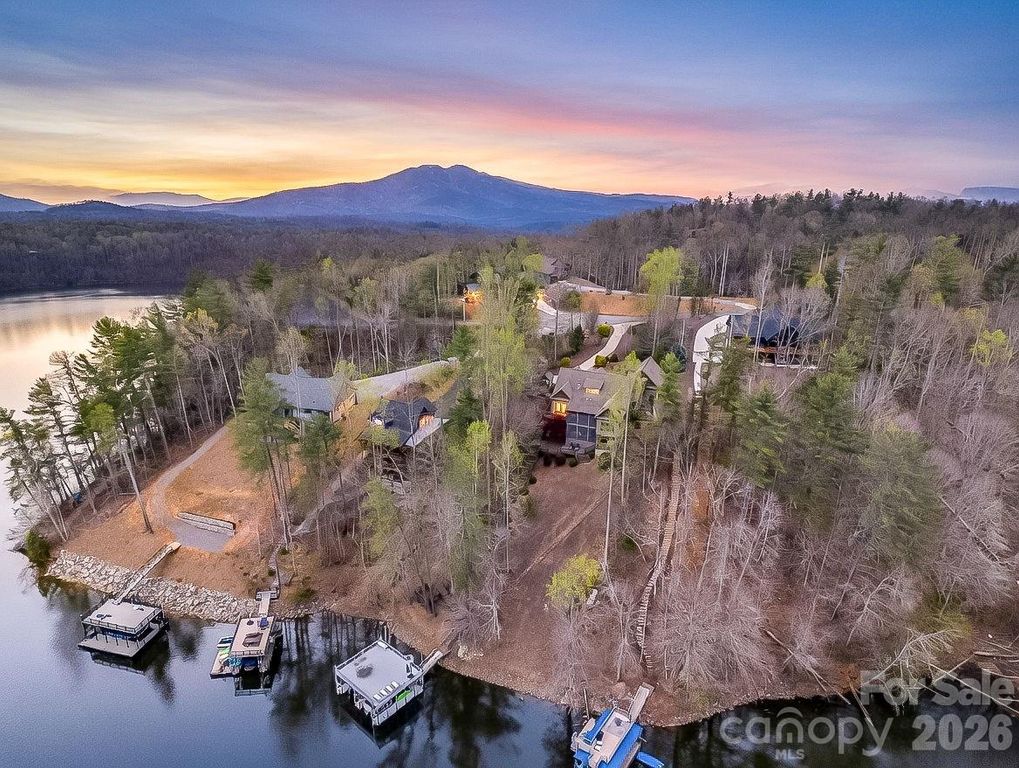 27 Anchor Drive, Nebo, NC 28761