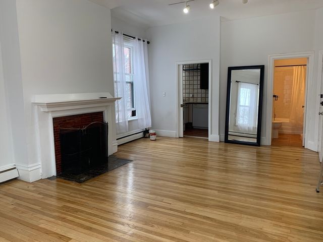 351 Beacon St 5, Boston, MA 02116