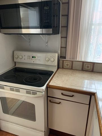 351 Beacon St 5, Boston, MA 02116