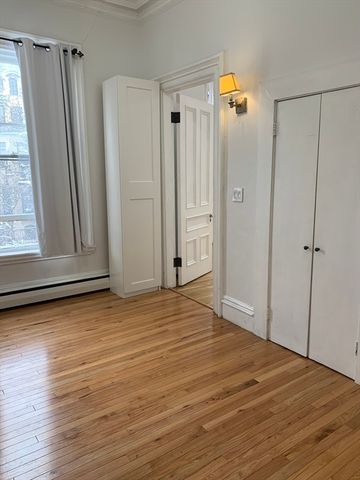 351 Beacon St 5, Boston, MA 02116