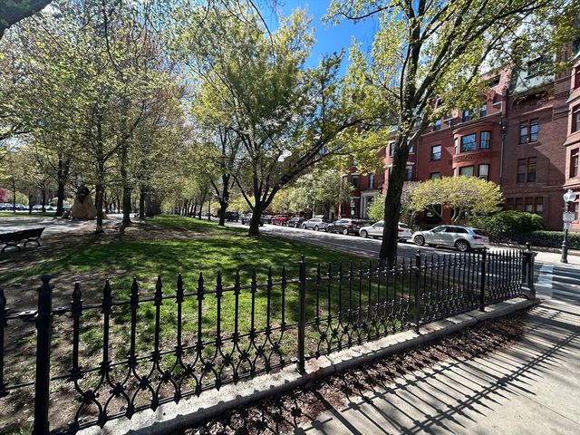 351 Beacon St 5, Boston, MA 02116