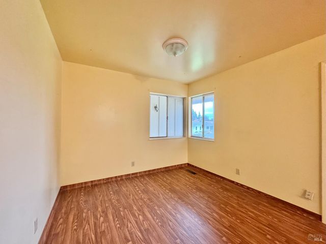 2760 Clifford St, Napa, CA 94558