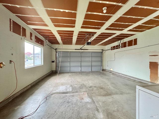 2760 Clifford St, Napa, CA 94558