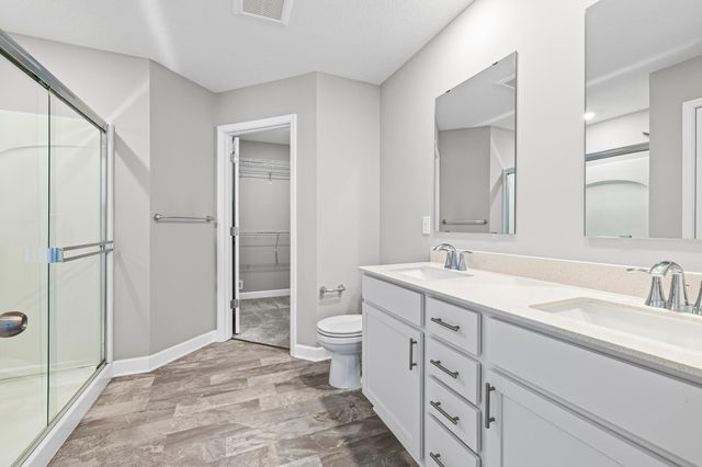 9468 Bridle Way, Victoria, MN 55386