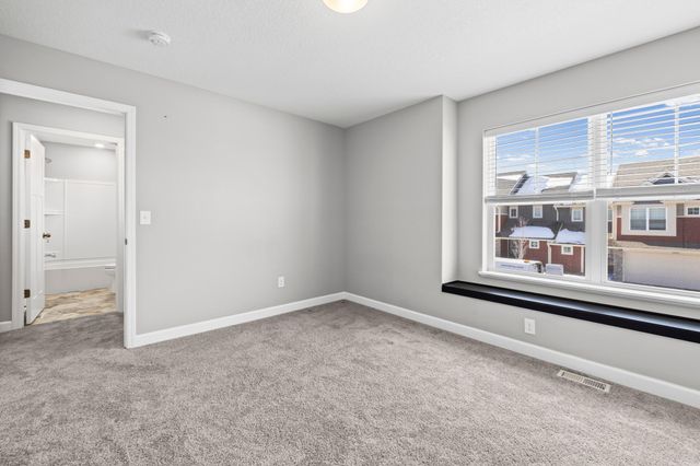 9468 Bridle Way, Victoria, MN 55386