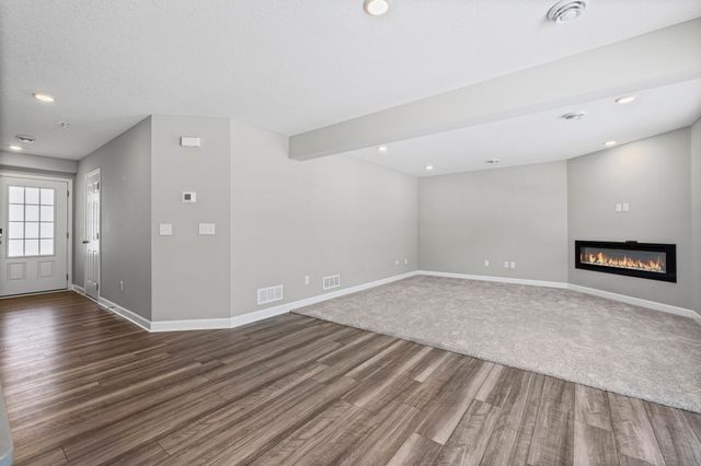 9468 Bridle Way, Victoria, MN 55386