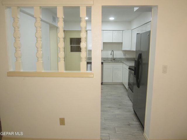 220 Moon River Lane, El Paso, TX 79912