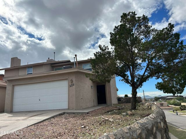 220 Moon River Lane, El Paso, TX 79912